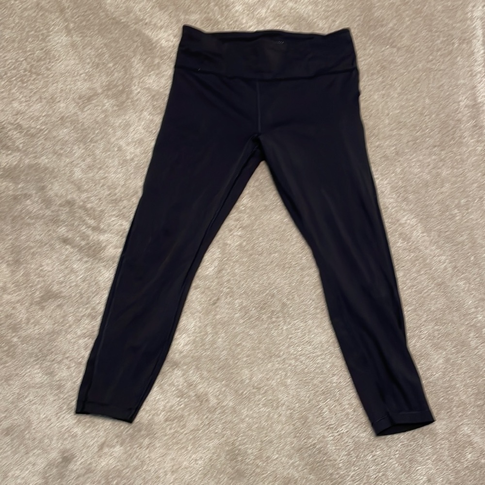 Athleta stash pocket leggings